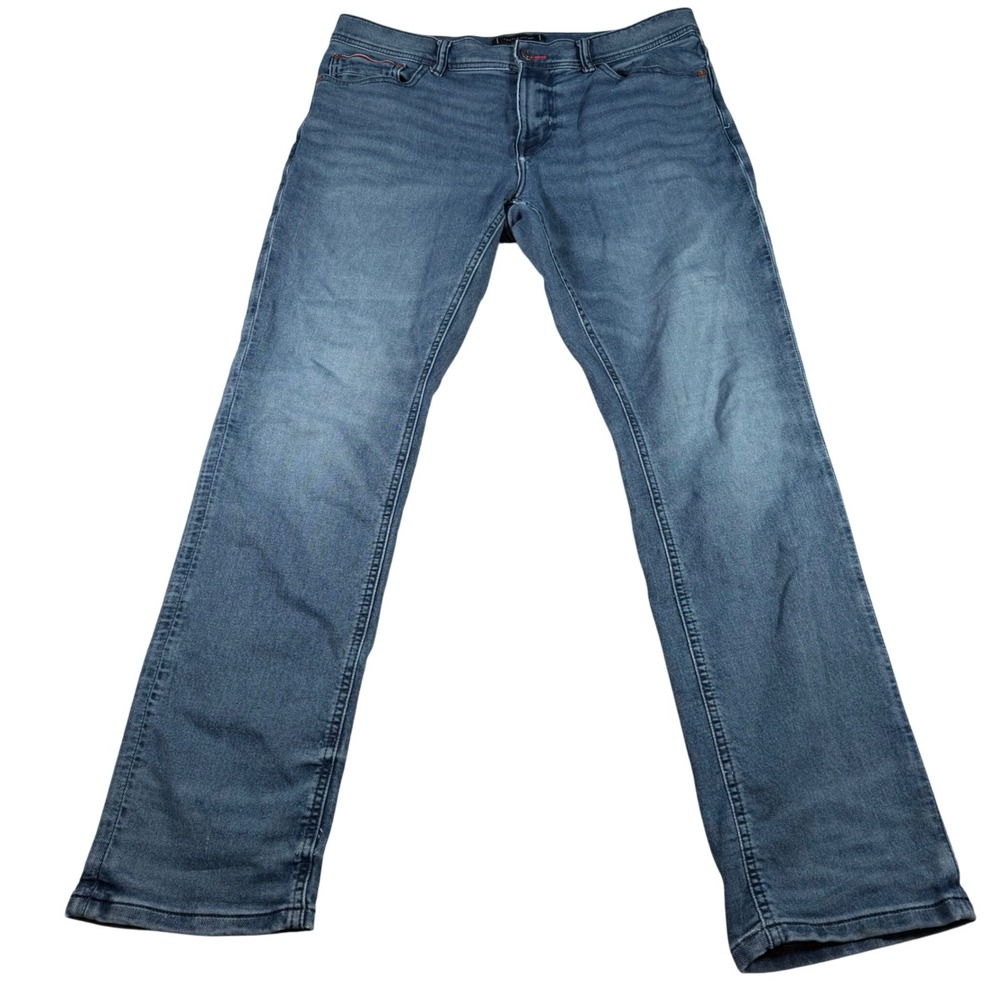 Tommy Hilfiger Straight Jeans Mens 34x32 (FITS 35 X 31) Blue‎ Straight Leg READ